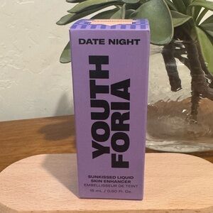 NEW 🔥 Youth Foria Illuminating Sunkissed Liquid Skin Enhancer
